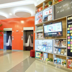 Отель Red Planet Aseana City, Manila банкомат