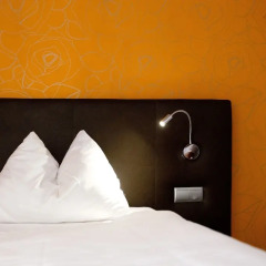 Отель Fuerst Metternich (4 Nts Min) Вена сейф в номере