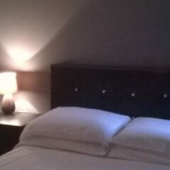 Отель Glasgow Central Clock Tower Boutique Suites And Bistro комната для гостей фото 3