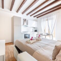 Отель SuiteLowCost Pestalozzi Италия, Милан - отзывы, цены и фото номеров - забронировать отель SuiteLowCost Pestalozzi онлайн комната для гостей фото 2
