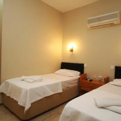 Отель Koz Eren Otel Чешме комната для гостей фото 3