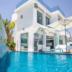 Отель Villa Crystal Springs 1 Plat бассейн фото 3