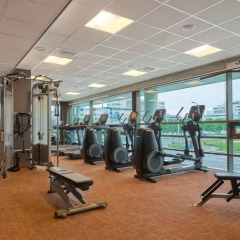 Отель Hyatt Place Amsterdam Airport Нидерланды, Хофддорп - 5 отзывов об отеле, цены и фото номеров - забронировать отель Hyatt Place Amsterdam Airport онлайн фитнесс-зал фото 2