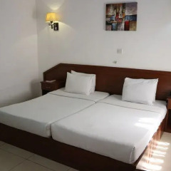 Отель Manna Heights Hotel & Conference Centre Гана, Мори - отзывы, цены и фото номеров - забронировать отель Manna Heights Hotel & Conference Centre онлайн комната для гостей фото 4