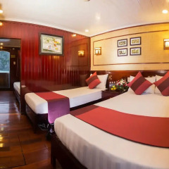Отель Swan Cruises Halong сейф в номере