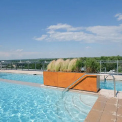 Отель Bluebird Suites near Bethesda Metro США, Бетесда - отзывы, цены и фото номеров - забронировать отель Bluebird Suites near Bethesda Metro онлайн бассейн фото 2