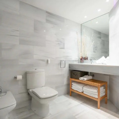 Апартаменты Rent Top Apartments Beach-Diagonal Mar ванная