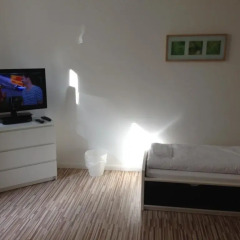Апартаменты KÖln City Apartment Кёльн комната для гостей фото 3