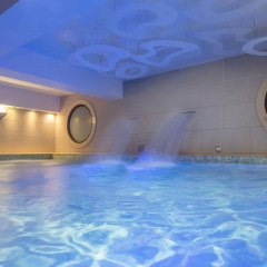 Cosmopolitan Hotel And Spa бассейн