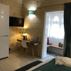 Отель Julesys BnB Мальта, Гранд-Харбор - отзывы, цены и фото номеров - забронировать отель Julesys BnB онлайн удобства в номере фото 2