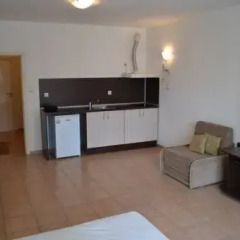 Апартаменты Forum Apartment Солнечный берег фото 7