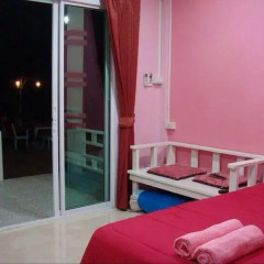 Отель Baan Captain Hook at Koh Larn балкон