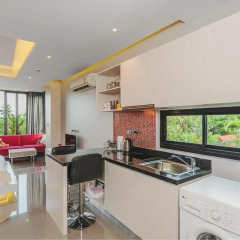 Отель Condo in Nai Harn in ReLife 15 132 301 Пхукет в номере