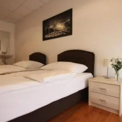 Отель Rooms XXL комната для гостей фото 3