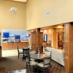 Отель Holiday Inn Express & Suites Somerset Central интерьер отеля фото 3
