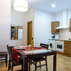 Отель Apartamentos Living Valencia Валенсия в номере