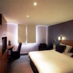 Апартаменты Gallery Apartments комната для гостей