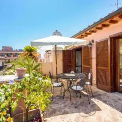 Отель Locazione Turistica Condotti Terrace балкон