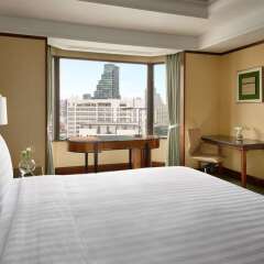 Отель Shangri-la Bangkok сейф в номере
