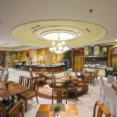 The Royal City Hotel гостиничный бар