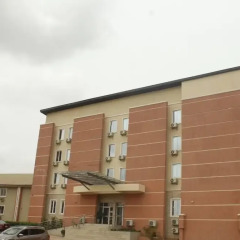 Отель Dannic Hotels Enugu парковка