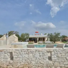 Отель Trulli Monte del Sale Альберобелло
