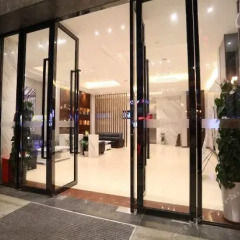 Отель City Comfort Inn фитнесс-зал