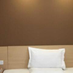 Отель 7 Days Inn Chongqing Bishan Yingjia Tianxia Business Street Branch Китай, Шуанфу - отзывы, цены и фото номеров - забронировать отель 7 Days Inn Chongqing Bishan Yingjia Tianxia Business Street Branch онлайн комната для гостей фото 2