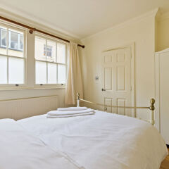 Апартаменты Vacation Apartments Hyde Park Лондон комната для гостей фото 2