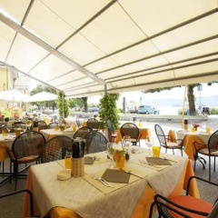 Отель Residenza Pesce D'Oro Италия, Вербания - отзывы, цены и фото номеров - забронировать отель Residenza Pesce D'Oro онлайн гостиничный бар