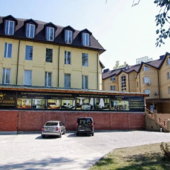 Vlada Hotel парковка