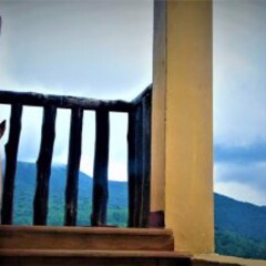 Отель Fairyland Inn пляж