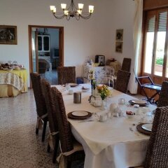 Отель Villa Pedaci B&B Гальяно дель Капо питание