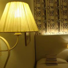 Отель Hostal Fontanella Испания, Барселона - отзывы, цены и фото номеров - забронировать отель Hostal Fontanella онлайн удобства в номере фото 2