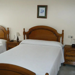 Отель Hostal As Viñas комната для гостей фото 3