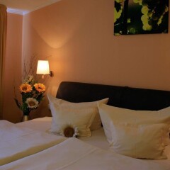 Hotel Haus Sonnenschein In Ernst Germany From 123 Photos