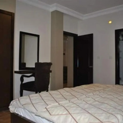 Alballouti Hotel Suites Амман сейф в номере
