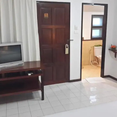 Отель Baan Chaba Bungalow удобства в номере