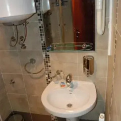 Отель Car Royal Apartmans Сербия, Нови Сад - отзывы, цены и фото номеров - забронировать отель Car Royal Apartmans онлайн ванная фото 2