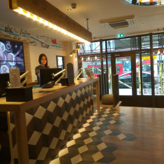 St Christopher's Village, London Bridge - Hostel интерьер отеля