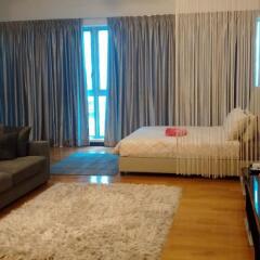 Отель LH Apartment @ Regalia Малайзия, Куала-Лумпур - отзывы, цены и фото номеров - забронировать отель LH Apartment @ Regalia онлайн комната для гостей фото 5