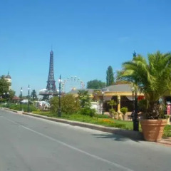 Отель Europroperties Sirena Apartaments