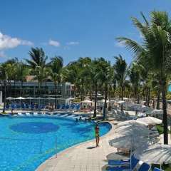Отель Riu Yucatan All Inclusive бассейн