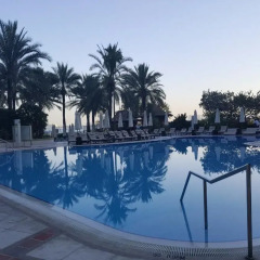 Отель Hilton Dubai Jumeirah бассейн фото 3