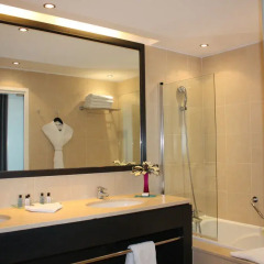 Отель Newhotel of Marseille - Vieux Port ванная