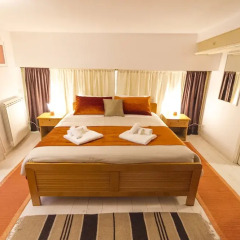 Отель Monti Colosseum Accommodation комната для гостей фото 3