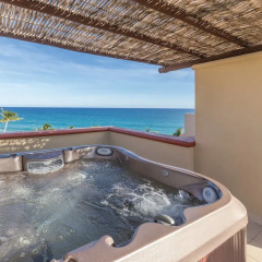 Отель WorldMark Coral Baja бассейн