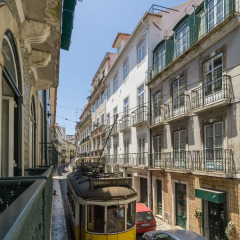 Отель ShortStayFlat Chiado e Bairro Alto фото 3