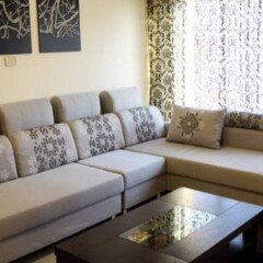 Апартаменты Eco Friendly Furnished Apartments комната для гостей