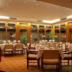 Hotel Geneva питание